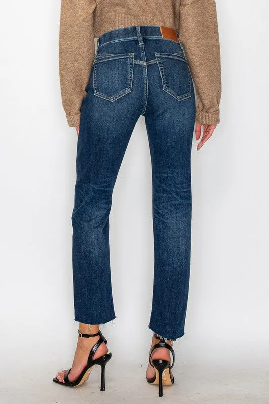 ART102 - REG/PLUS TUMMY CONTROL STRAIGHT JEANS