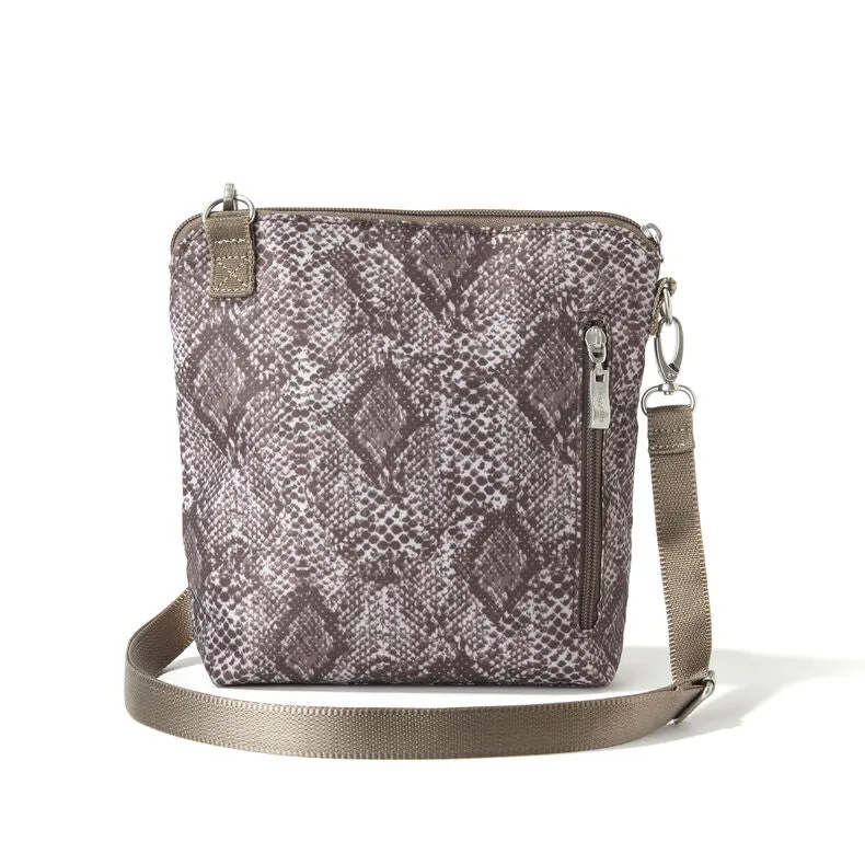 Baggallini Modern Pocket Crossbody