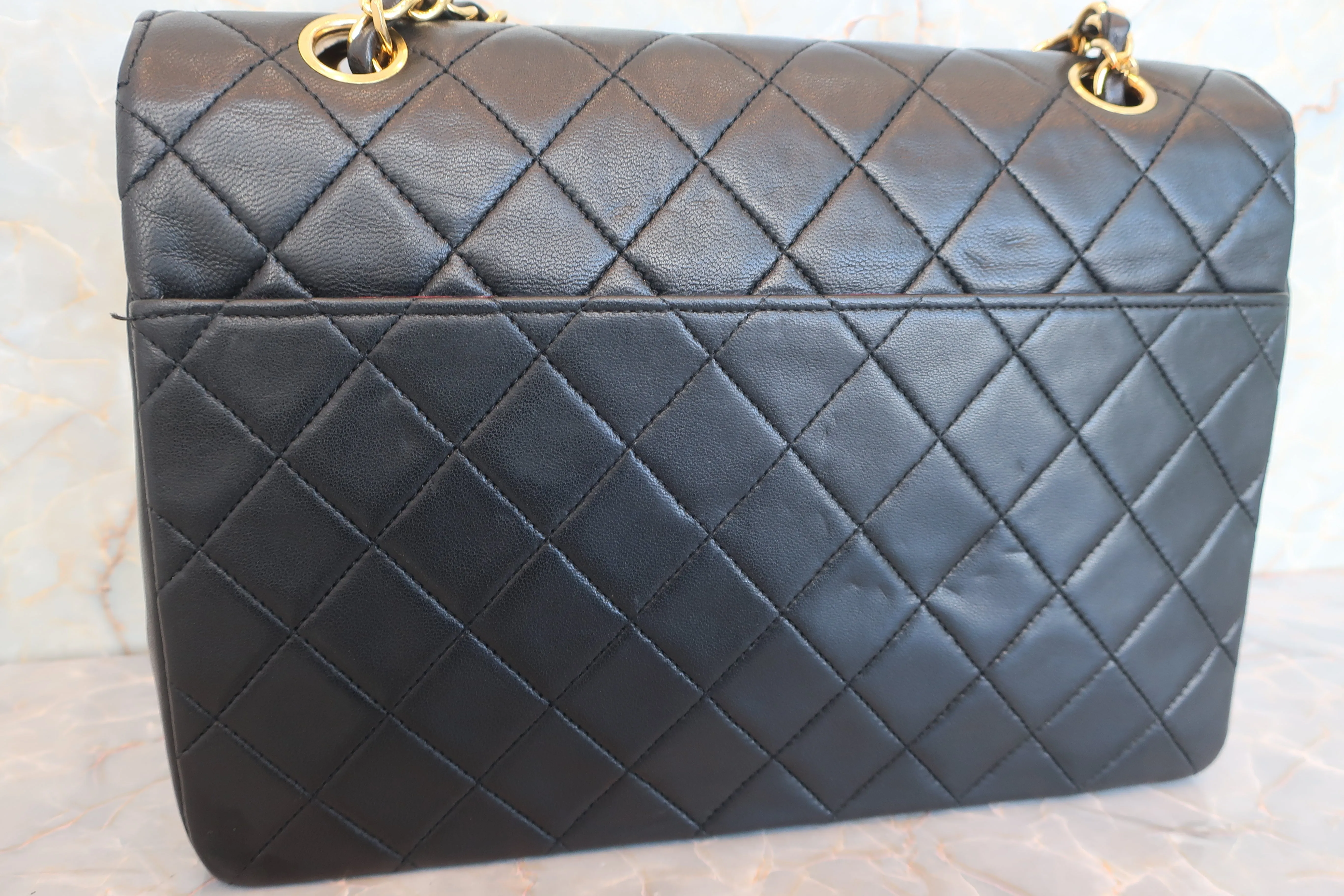 CHANEL/シャネル マトラッセチェーンショルダーバッグ ラムスキン ブラック/ゴールド金具 ショルダーバッグ 600090076