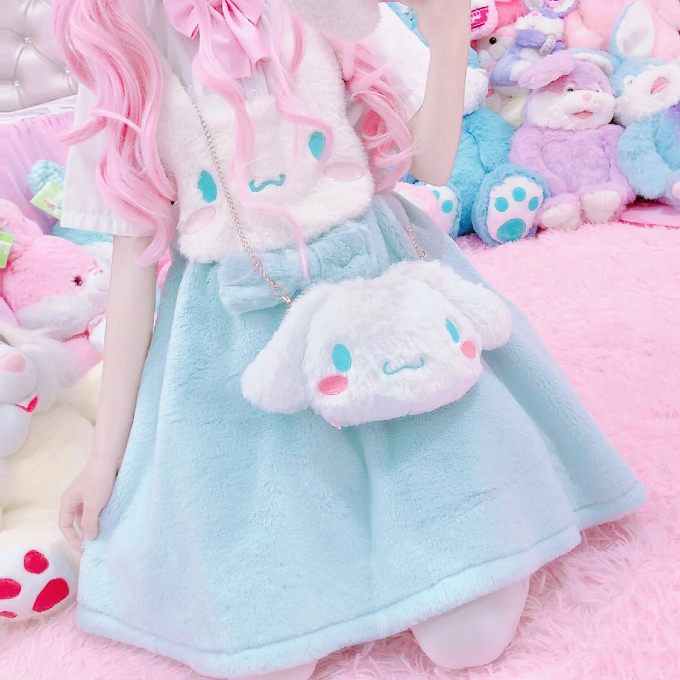 Cinna Bunny Plush Bag