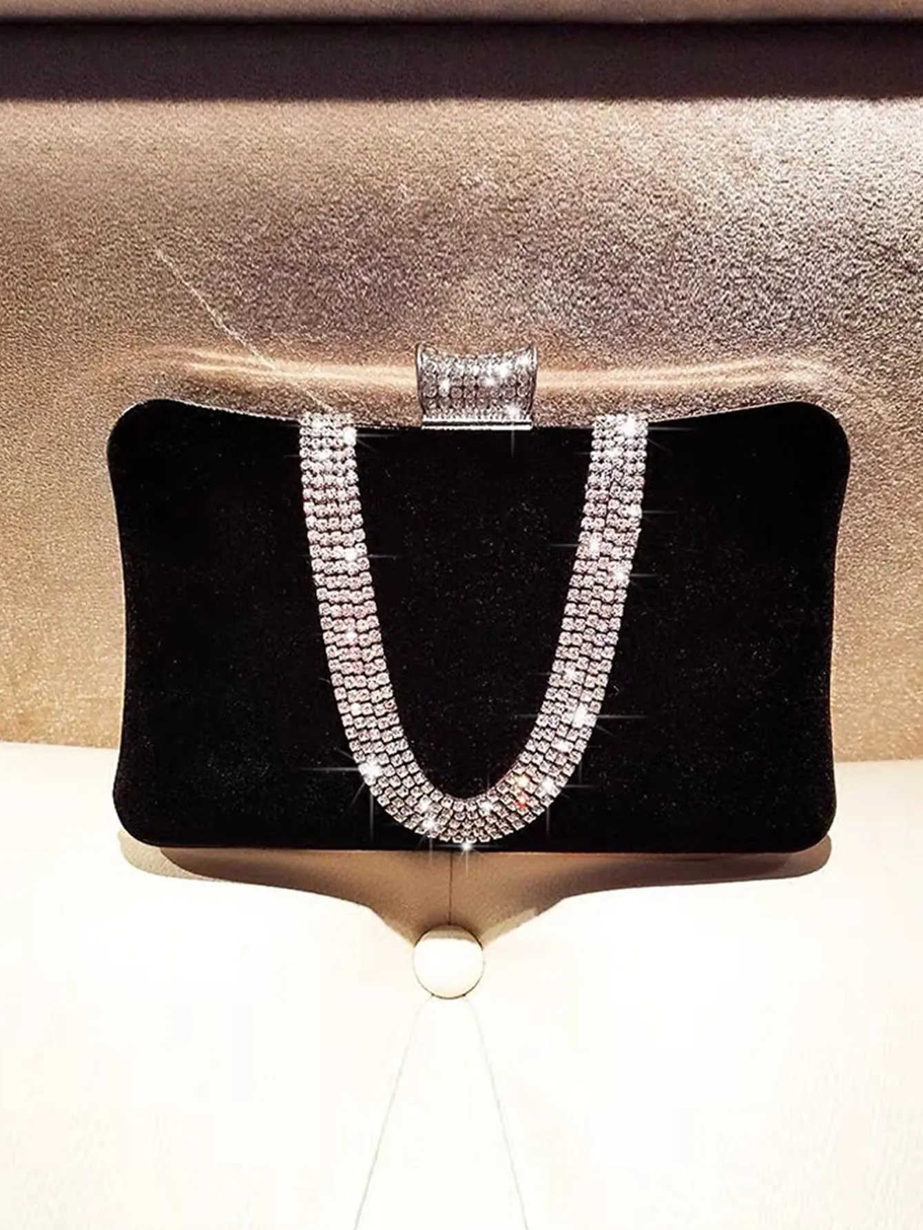 Exquisite Mini Rhinestone Decor Chain Velvet Box Bag