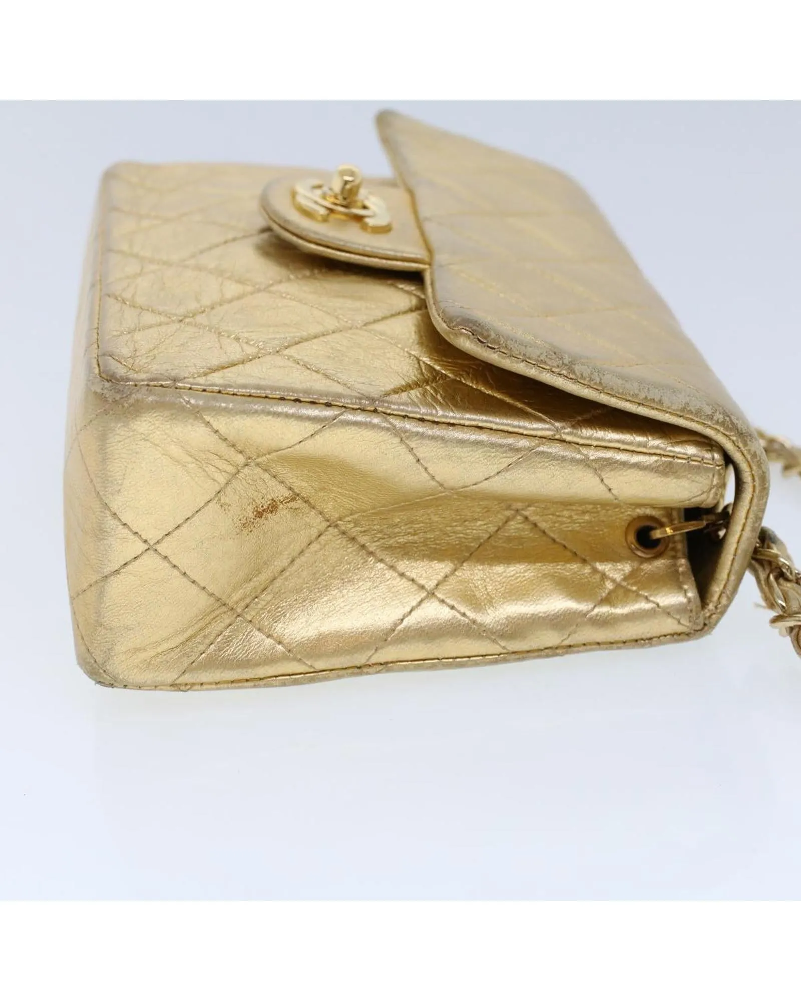 Gold Matelasse Turn Lock Chain Shoulder Bag