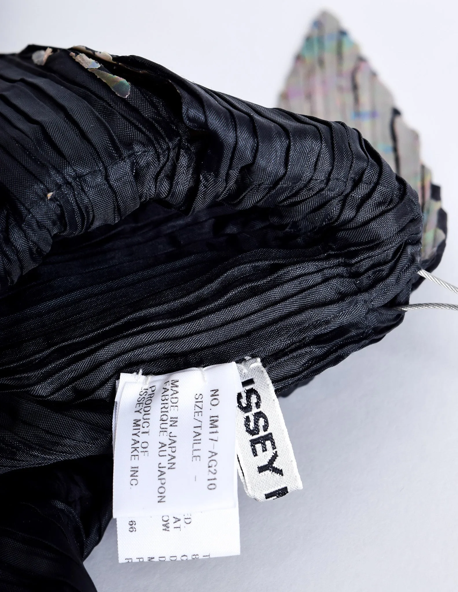 Issey Miyake Vintage Black & Gold Iridescent Pleated Bag