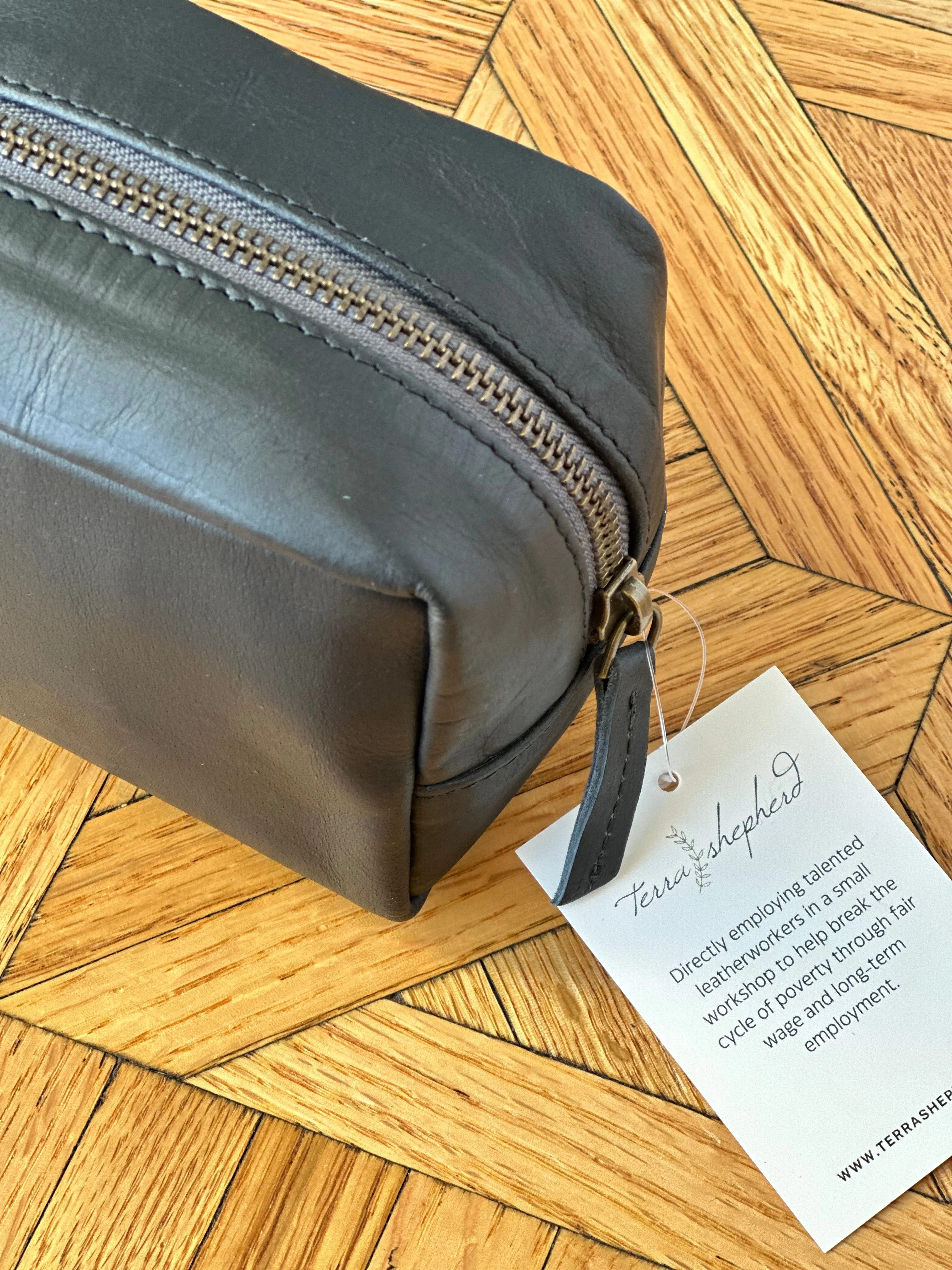 Mini Dopp Kit