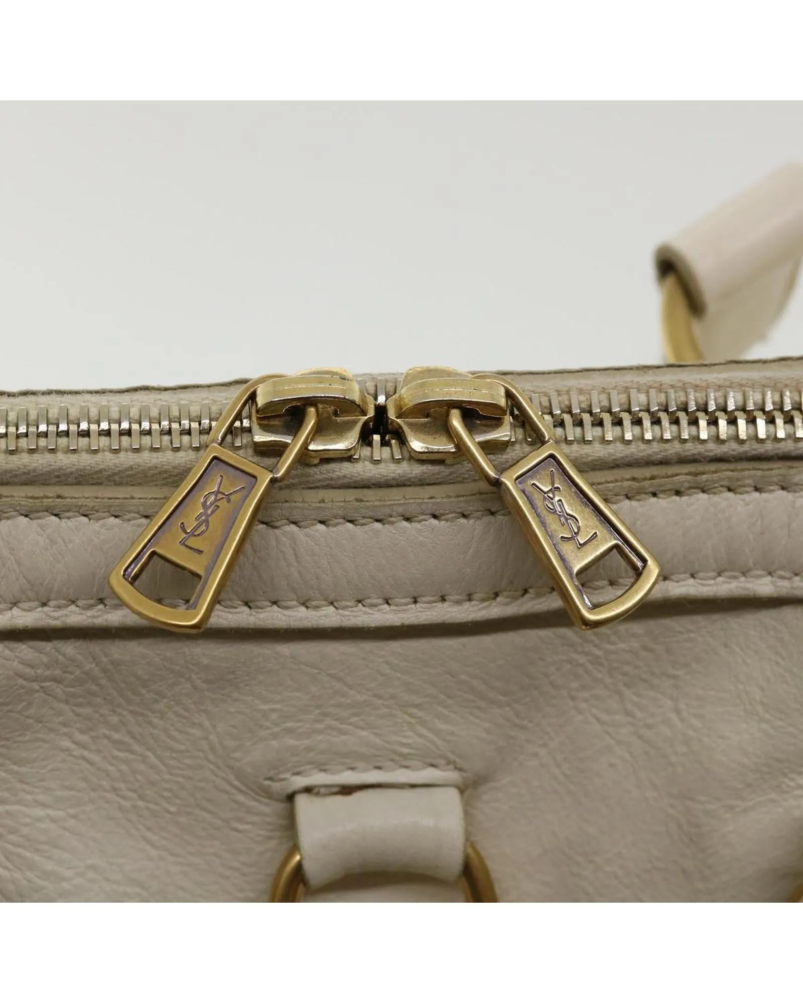 SAINT LAURENT Muse Shoulder Bag Leather White